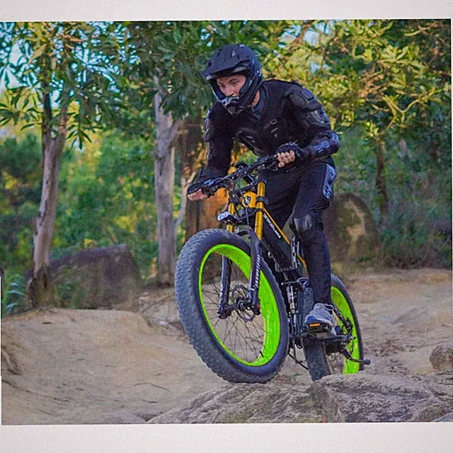 26x4.0 Fat Tire for Electric Mountain Bike